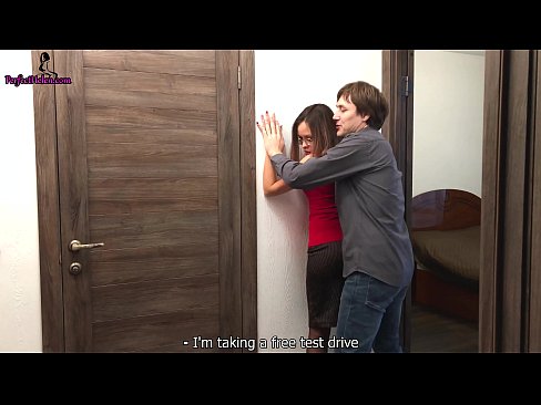 ❤️ Sexy Realtor Sensually Jerks Her Pussy and Fucks While Selling Her Apartment - Krempai Porno fb at us ❤