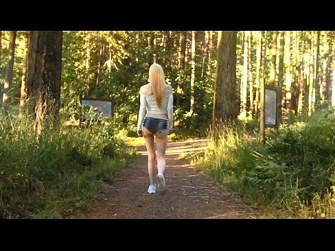 ❤️ Beautiful woman moves slowly, not nude video Porno fb at us ❤